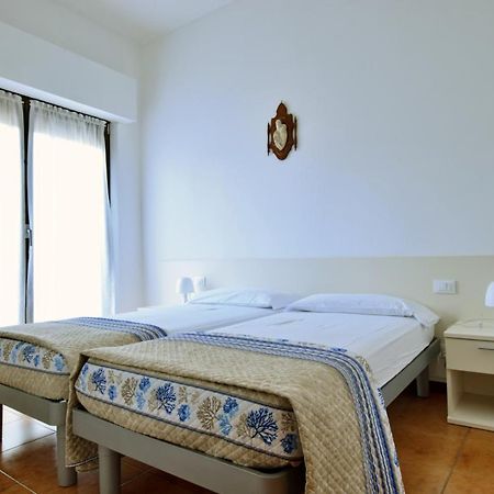 Villa Lory Lignano Sabbiadoro Bagian luar foto