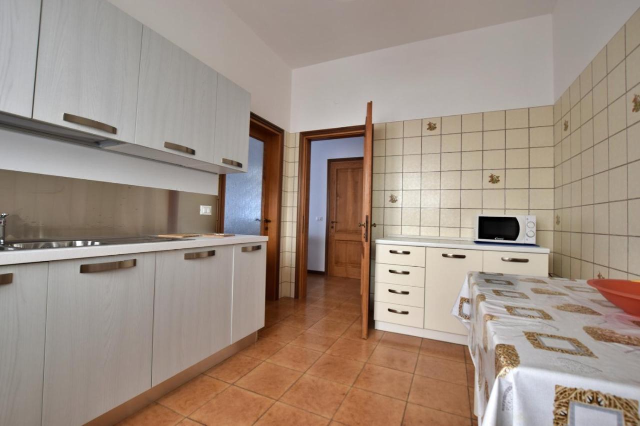 Villa Lory Lignano Sabbiadoro Bagian luar foto
