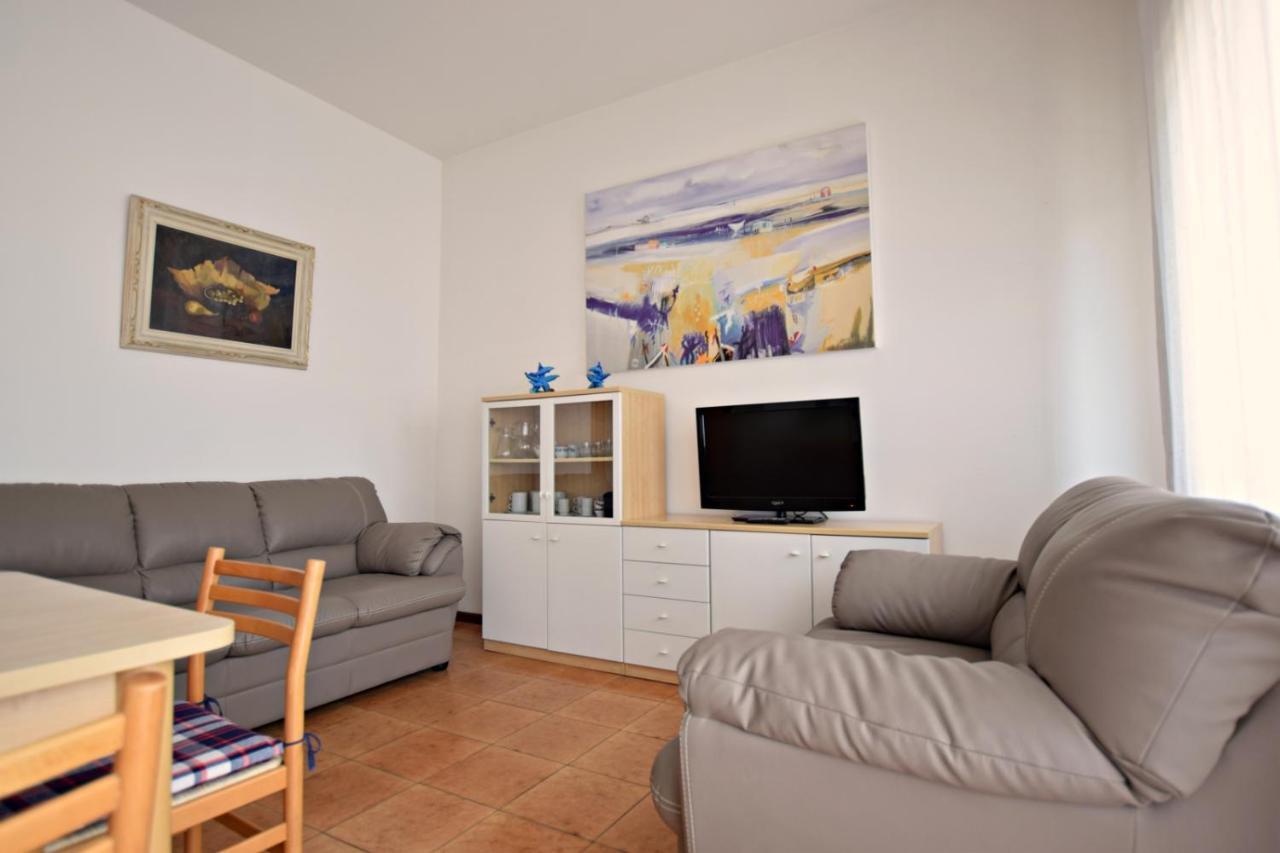 Villa Lory Lignano Sabbiadoro Bagian luar foto